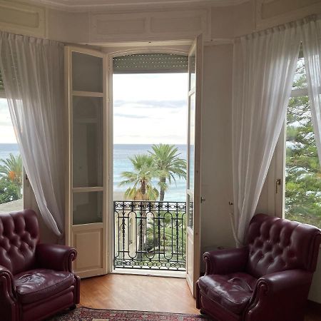Regina Sur La Plage Menton Eksteriør bilde